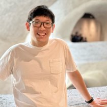 Featured expert Tong Qiu headshot