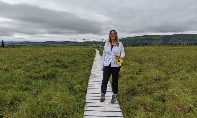 Laura Meredith sets up transect of microsites at HEAL