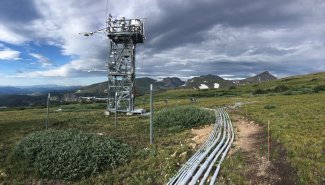 Flux tower at the NIWO field site