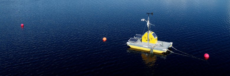 Lake buoy